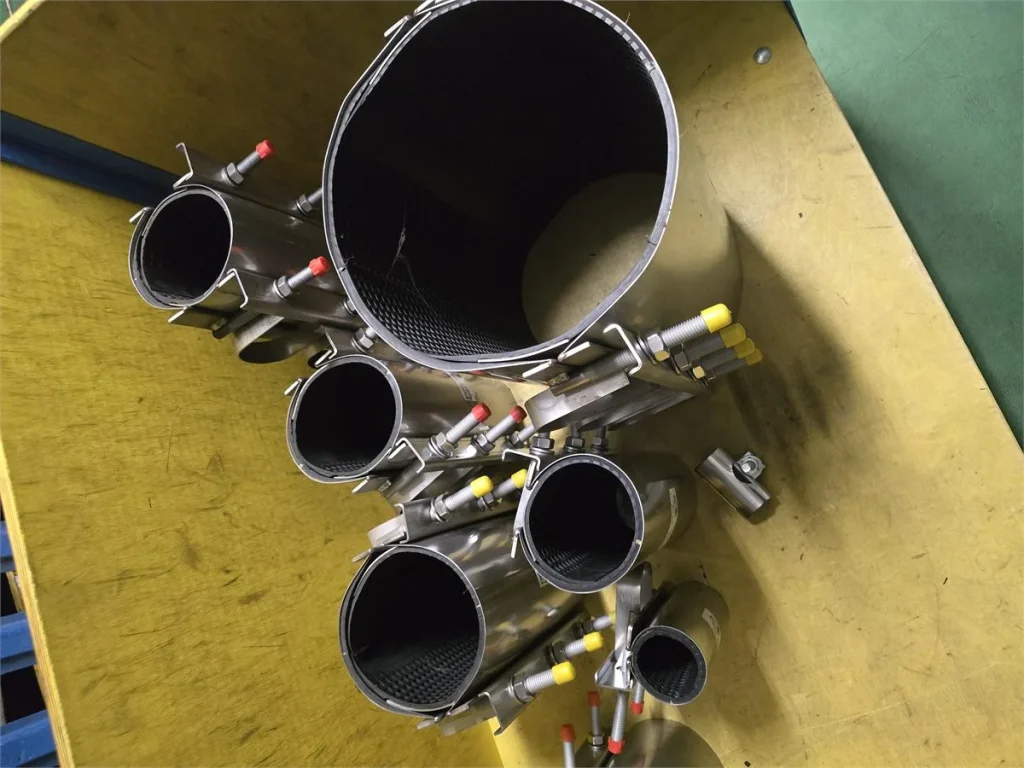 Stainless steel branch fittings welded for a custom pipeline assembly
